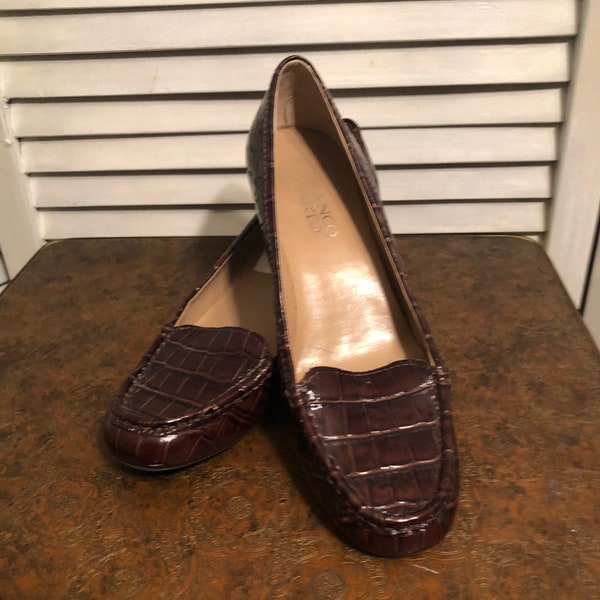 vintage Enzo Angolini snakesin leather kitten herl loafers/ ladies vintage shoes
