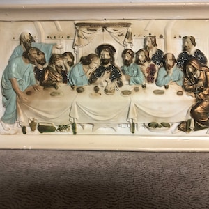 vintage white plaster ceramic Last Supper relief plaque /vintage religious decor / collectible religious decor/ housewarming gift