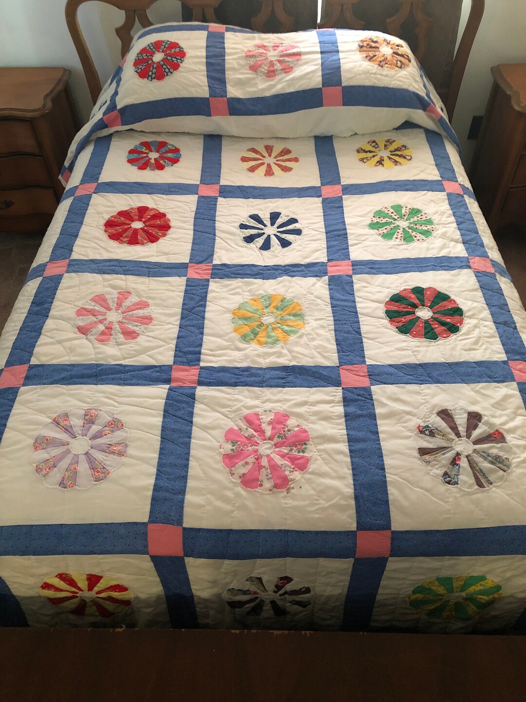 Vintage Hand Sewn Patchwork Quilt With Pillow Topper Queen Etsy