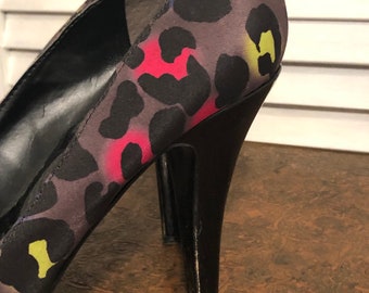 leopard peep toe heels