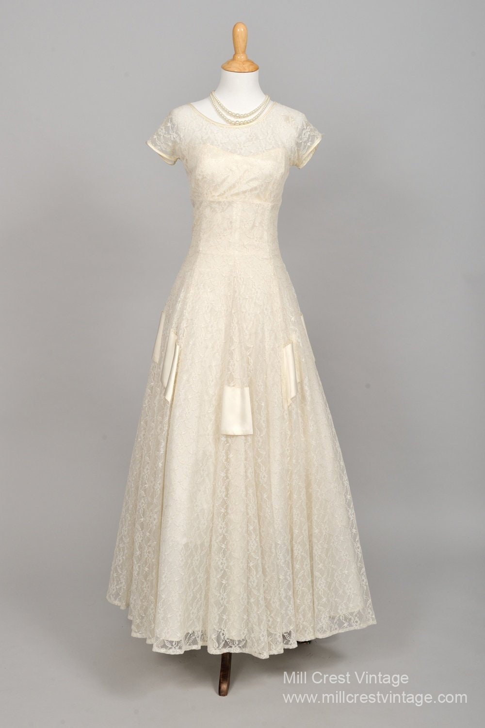 1950s floral embroidery lace dress