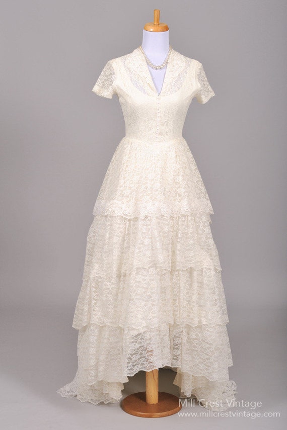 wedding dresses with pearls and lace