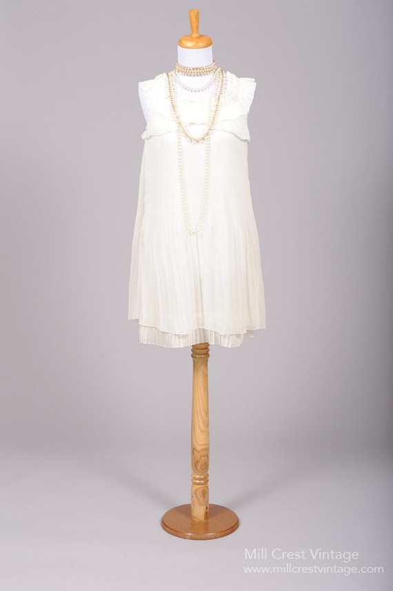 1980 Ruffled Mini Vintage Wedding Dress