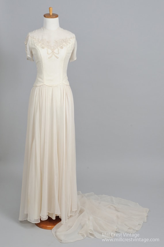 1950 Soutache Capped Sleeves Vintage Wedding Gown