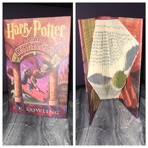Flying Gamepiece Measure, Mark, and Fold Book Folding Pattern