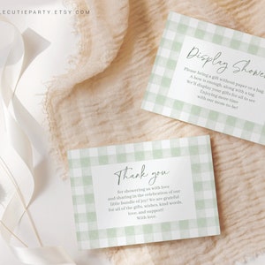 Tarjeta de agradecimiento editable de Sage Green Baby Shower, tarjeta de presentación de Baby Shower para decoración de Sage Green Gingham Baby Shower GGHBS001