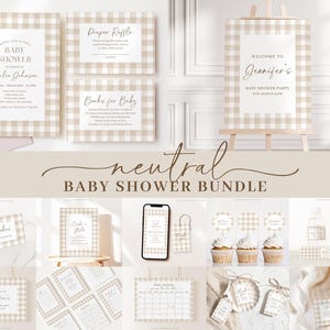 K&ouml;nnte beinhalten: Ein neutrales Baby Shower Bundle mit einem Gingham-Muster. Das Bundle enth&auml;lt Einladungen, ein Willkommenszeichen, Cupcake-Topper, Wasserflaschenetiketten und andere druckbare Elemente. Der Text auf den Einladungen lautet "Baby Shower" und "Julie Johanson". Das Willkommenszeichen lautet "Willkommen zur Baby Shower Party von Jennifer".
