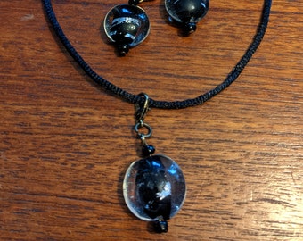 Art Glass Black and silver necklace and earrings set
