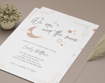 Invitación personalizable para baby shower sobre la luna en rosa - Editar en Canva