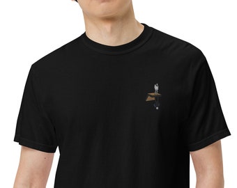 Mientras el mundo se derrumba - Camiseta bordada para hombre con el laberinto