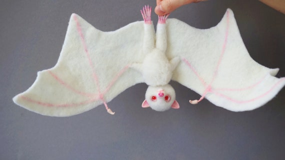 Albino Renard Volant Chauve Souris Blanche Feutre Etsy