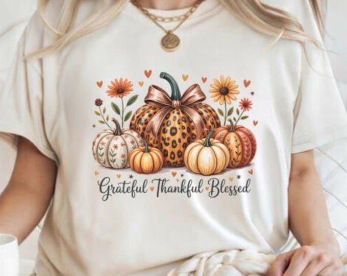 Grateful and Thankful Women's Crop Tee, Fall Apparel, Thanksgiving Shirt, Pumpkin Design, Autumn Fashion, Cozy Casual Wear