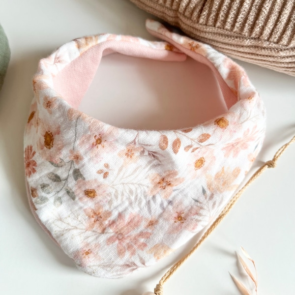 Baby Halstuch Musselin Mädchen creme geblümt rosé rosa Boho Mädchen Lätzchen