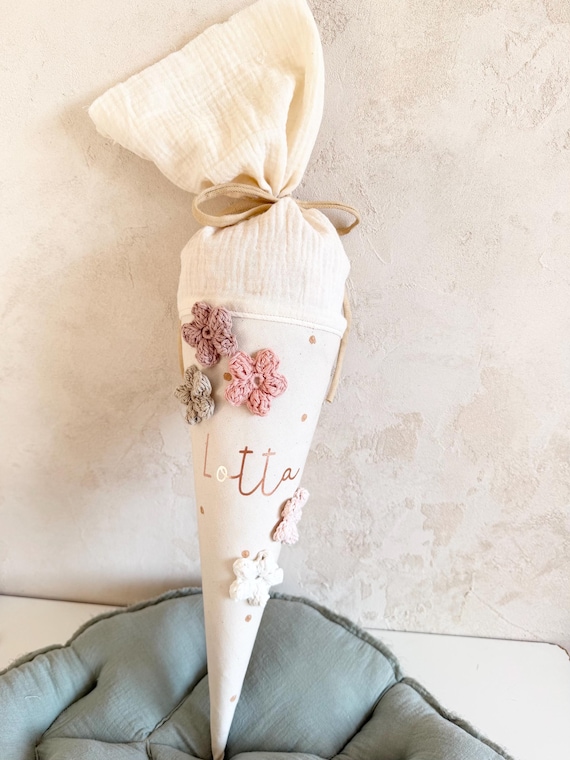 Kitatüte personalisiert mit Blüten – schlichte Kindergartentüte aus Baumwolle, Zuckertüte Kindergarten, Geschwistertüte