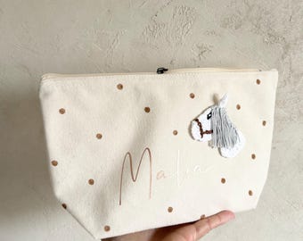 Gepersonaliseerde toilettas met paardenmotief en naam, make-uptas met paardenapplicatie, cadeau voor paardenliefhebbende meisjes, paardencadeau