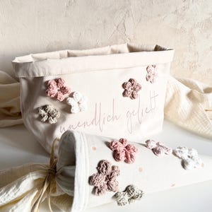 Kindergarten bag with crocheted flowers – personalized cotton kindergarten bag image 12