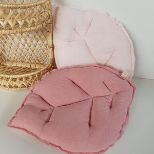 Leaf pillow midi children's pillow muslin pink pastel rosé muslin pillow leaf pillow girl's room image 2