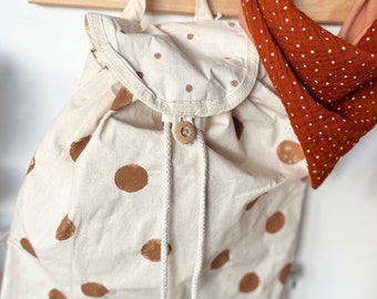 Mochila ligera impresa a mano con puntos, mochila de tela Fairtrade, bolso orgánico para mujer