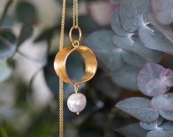 leaf Pendant in gold plated sterling silver