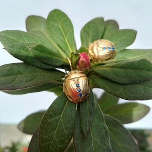 Gold Scarab earrings, Egyptian scarab earrings, scarab earrings in gold plated silver blue zircons, ancient Egyptian beetle, beetle earrings