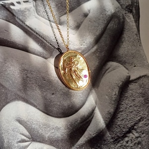 erato pendant, muse gold pendant, ancient greek pendant, ancient greek goddess of love, greek inspiration pendant, greek mythology pendant