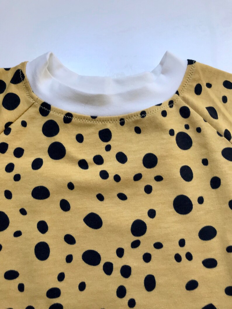 Leopard Clothes Organic Baby Leopard T shirt Raglan T Shirt Baby Spotty Top Toddler Spotty Top Scandi Clothes Baby Shower Gift |