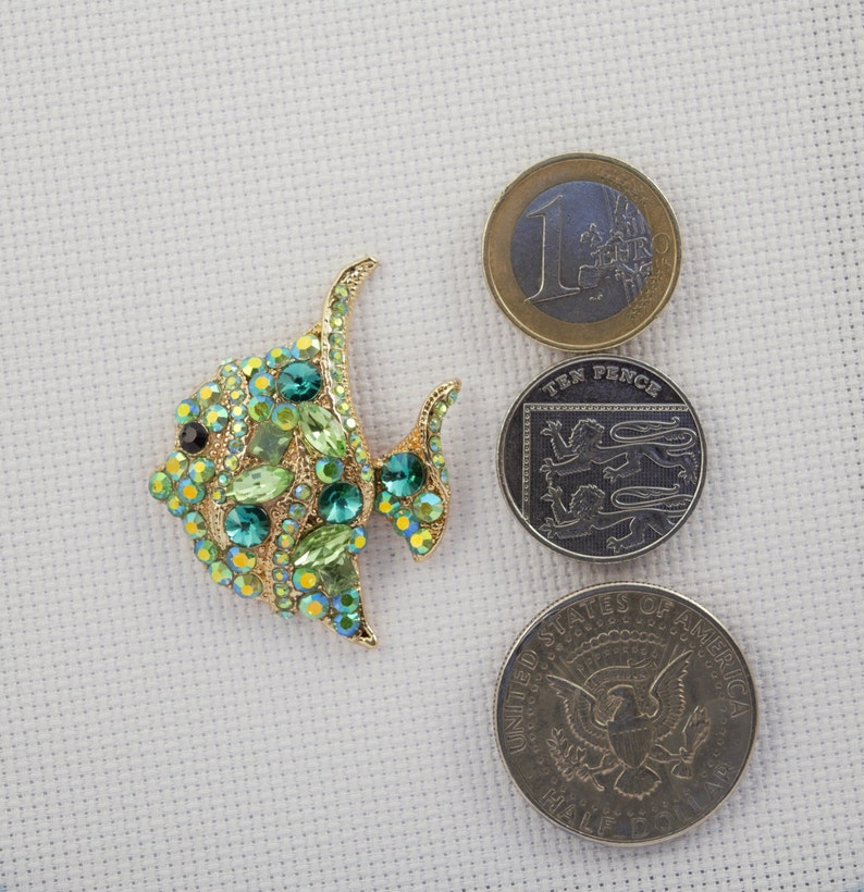 Green Crystal and Rhinestone Angelfish Needleminder / Fish Needleminder /Rhinestone Needleminder image 3