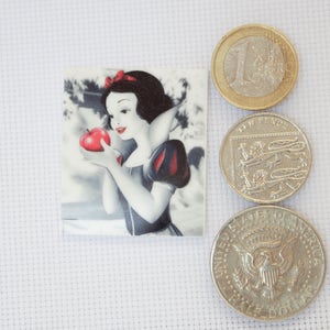 Snow White inspired Needleminder / Disney inspired Needleminder image 3