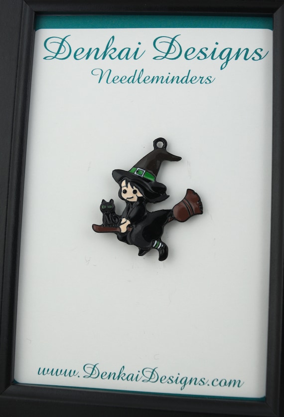 Witches with Cat on Broom Needle Minder / Witch with Familiar Needleminder