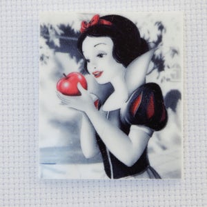 Snow White inspired Needleminder / Disney inspired Needleminder image 2