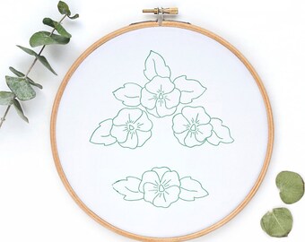 Violet of viooltje Handborduurpatroon Reproductie Afdrukbare PDF Borduurontwerp Borduurring Art Quilt Block Stitching
