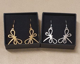 Dragonfly Earrings in gold or silver. comes boxed