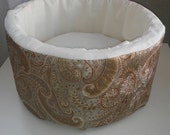 Cat bed, dog bed, pet bed, contemporary, gold, olive, green, paisley pattern