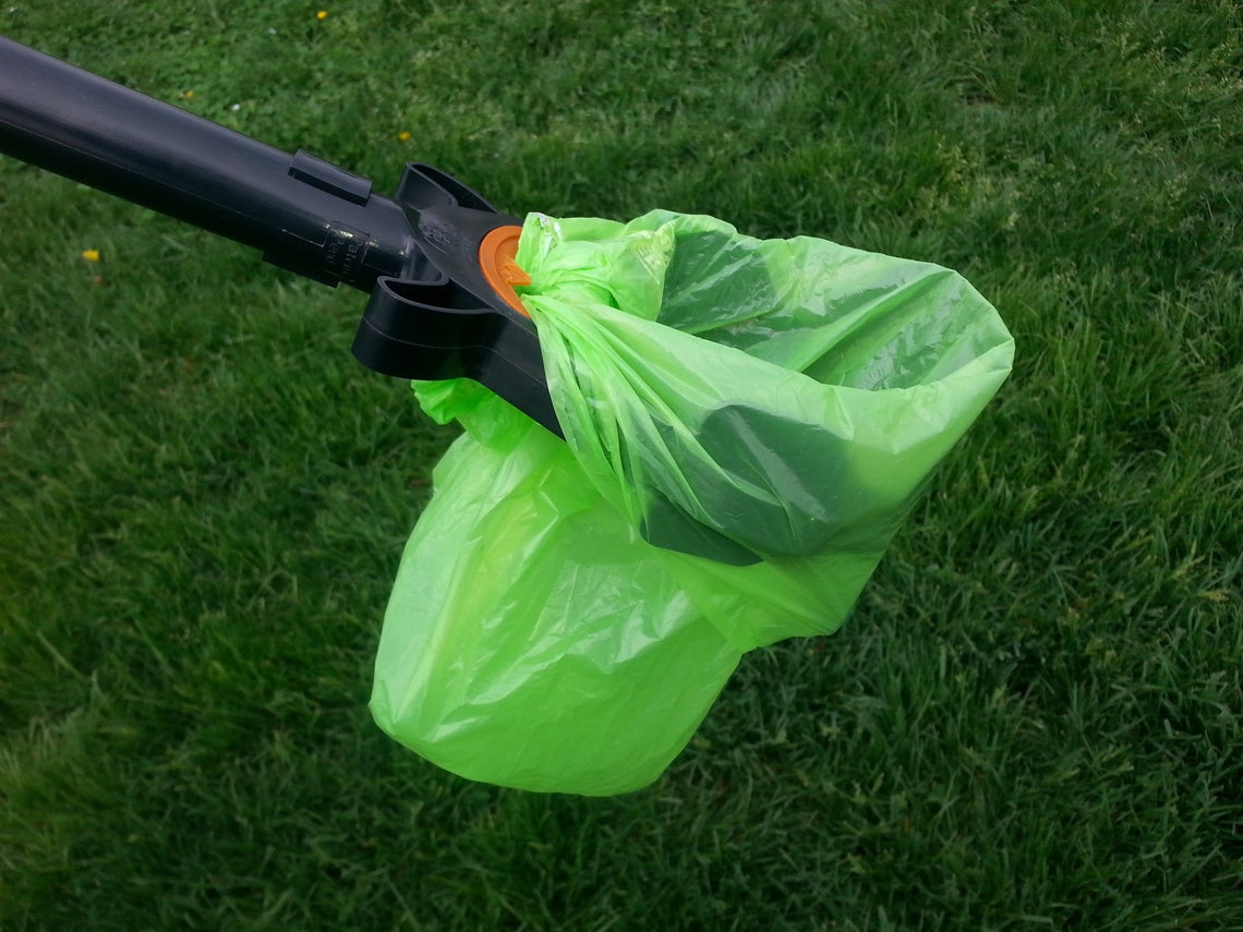 Gogo Stik XP Pro Pooper Scooper. ALL Dogs. 37. Use Store Bags or HEAVY