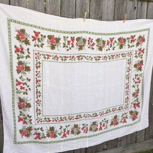 Vintage Tablecloth; 1940-60&#39;s Tablecloth; MidMod Linens; Grapes, Cherries, Pears Tablecloth; Collectors Linens