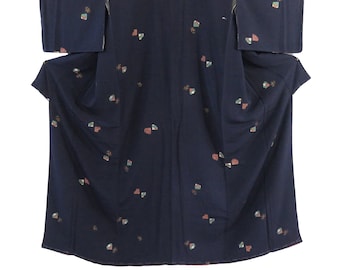 Vintage Japanese Kimono / Komon / Kawari-Chirimen / B49