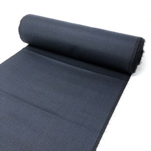 Sidentyg på metervara / Kimonotyg / Vintagekimono / Tygrulle / Mörkblå / Oshima / Ikat / J142
