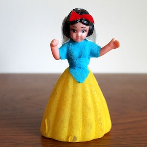 Vintage Snow White Figurine Toy