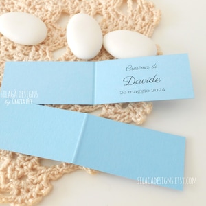 Cartes bleu clair pour cadeaux de mariage avec nom et date | Cartes artisanales 2,5x4,5 cm pour Communion, Naissance, Baptême d'un enfant | étiquettes pliables