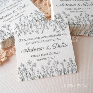 Tag quadrati con bordo a fiori personalizzabili | Cartellini floreali per bomboniere Matrimonio Promessa con o senza foro | cm 4,5 x 4,5