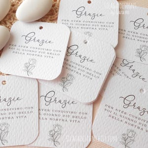 Vierkante labels met rozenmotief en afgeronde randen | Bloemenlabels als bedankjes voor pasgetrouwden | Trouwpakketzegel 4,5 x 4,5 cm