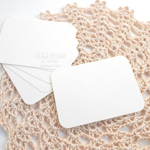 Set of custom minimal place cards rounded edge cards customized with names wedding place cards handmade in Italy image 2