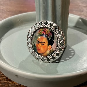 Frida Geometric Brooch