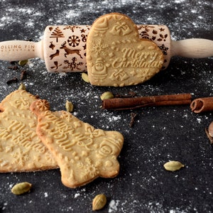 MERRY CHRISTMAS mini Rolling pin embossed, engraved rolling pin for cookies, gift idea, Christmas gift idea, Mother&#39;s Day gift idea