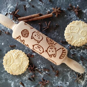 FUNNY CATS SMALL rolling pin, embossing rolling pin, engraved rolling pin by laser image 4