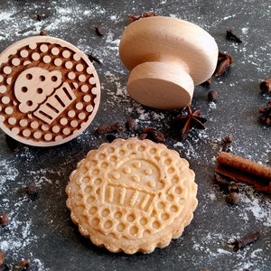 MUFFINS stamp, embossing wood stamp, engraved stamp by laser