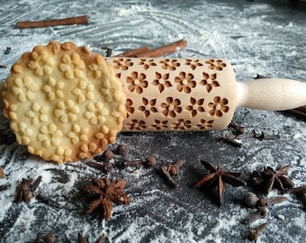 FLOWERS engraved rolling pin, gift for Christmas, bakery gift, bakery gadget, kids roller