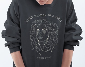 Medusa Sweatshirt Ancient Greek Mythology Mall Goth Sweater Oscar Wilde Poet Shirt Light Academia Clothing Fairy Grunge Dark Academia