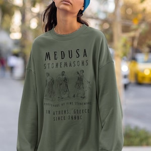 Medusa Sweatshirt Greek Mythology Medusa Shirt Fairycore Fairy Grunge Greek Goddess Light Academia Witchy Clothing Ancient Greece Bookish