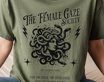 Camiseta de Medusa, camiseta de mitología griega, camiseta de la diosa griega de la mirada femenina, ropa de la academia ligera, camiseta de la antigua Grecia, petrificar el patriarcado
